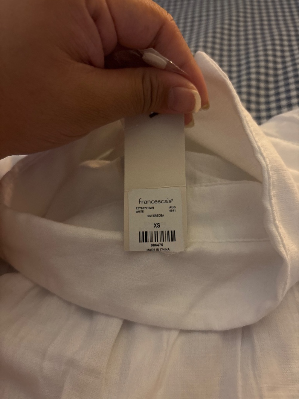 White button up shirt - Picture 3 of 3